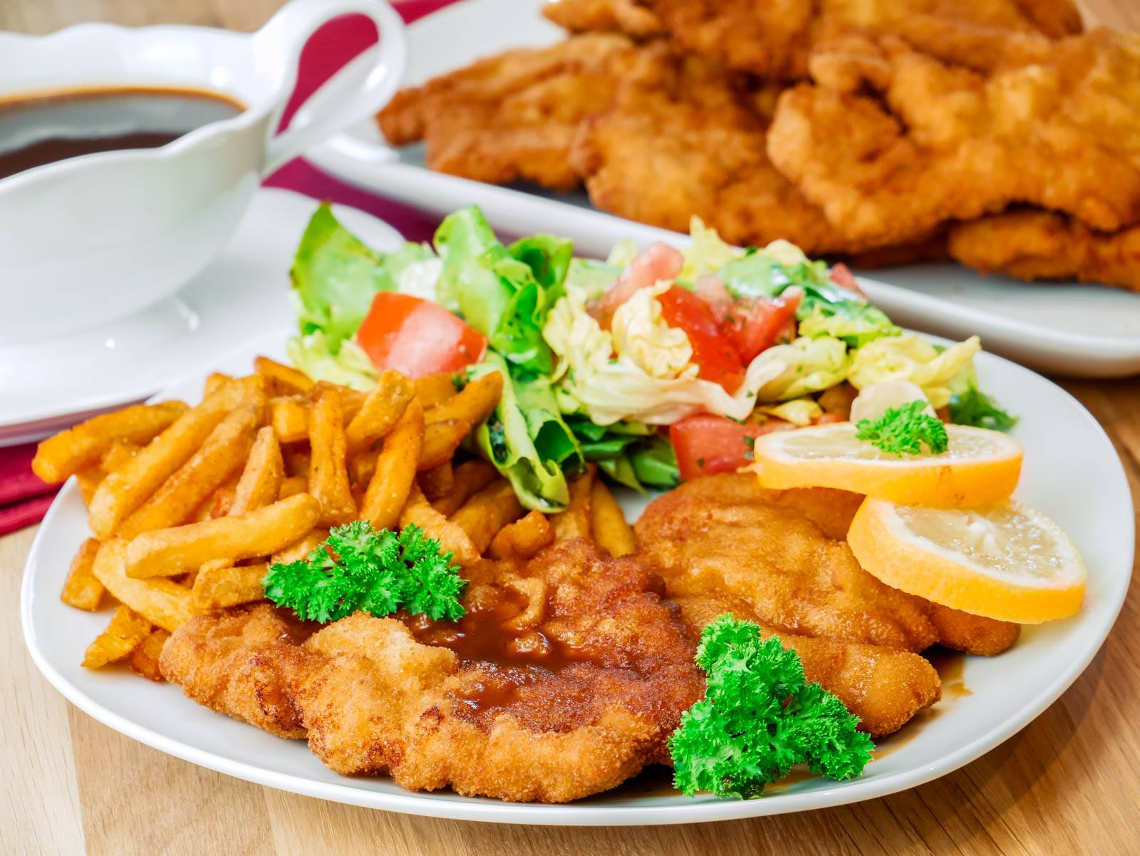 Schnitzel aus Schweinefilet schnitzel aus schweinefilet