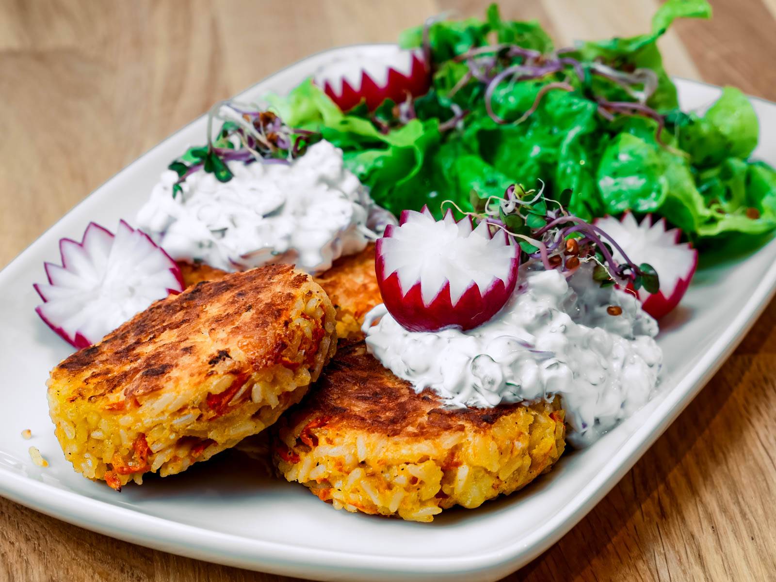 spitzkohl mit hackfleisch und reis