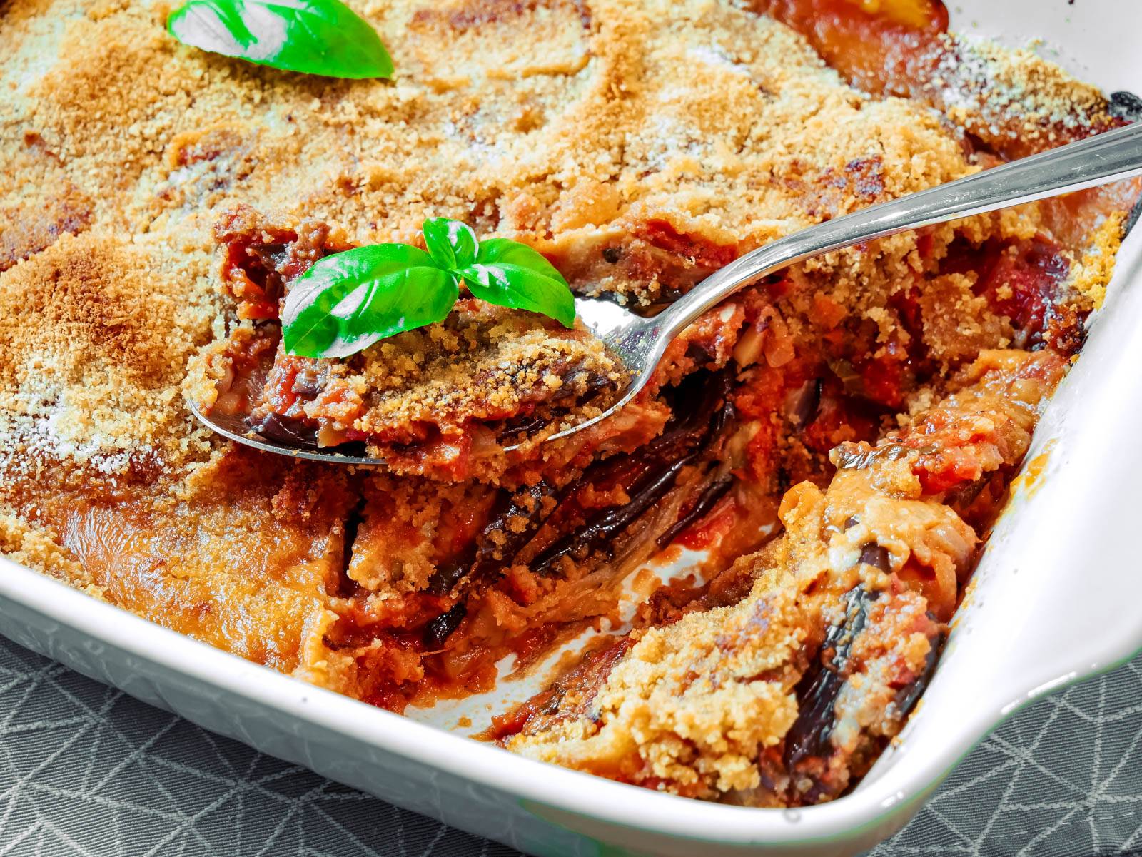 Parmigiana di melanzane (Auberginenauflauf)