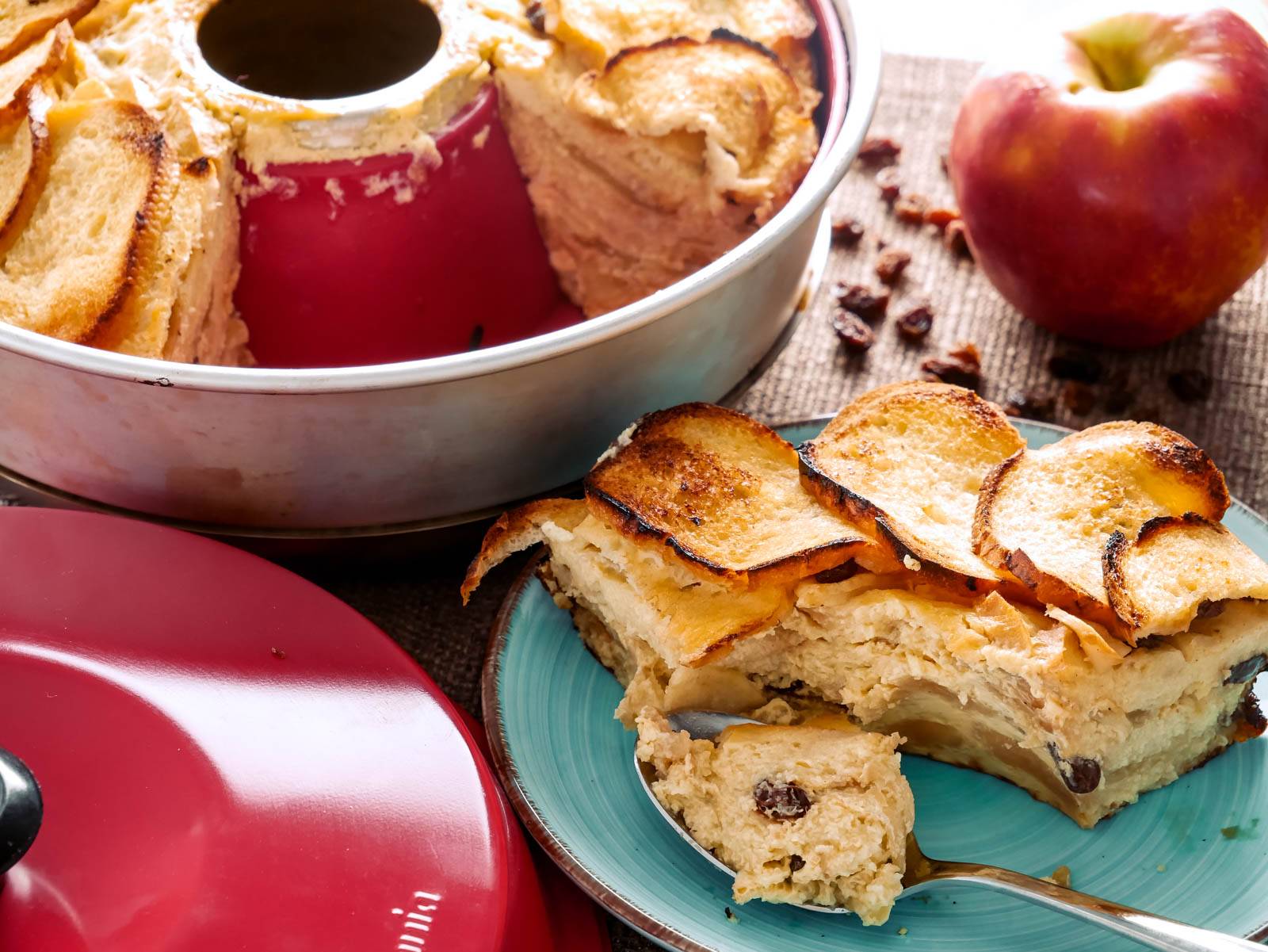 Ofenschlupfer (Apfel-Brot-Auflauf)