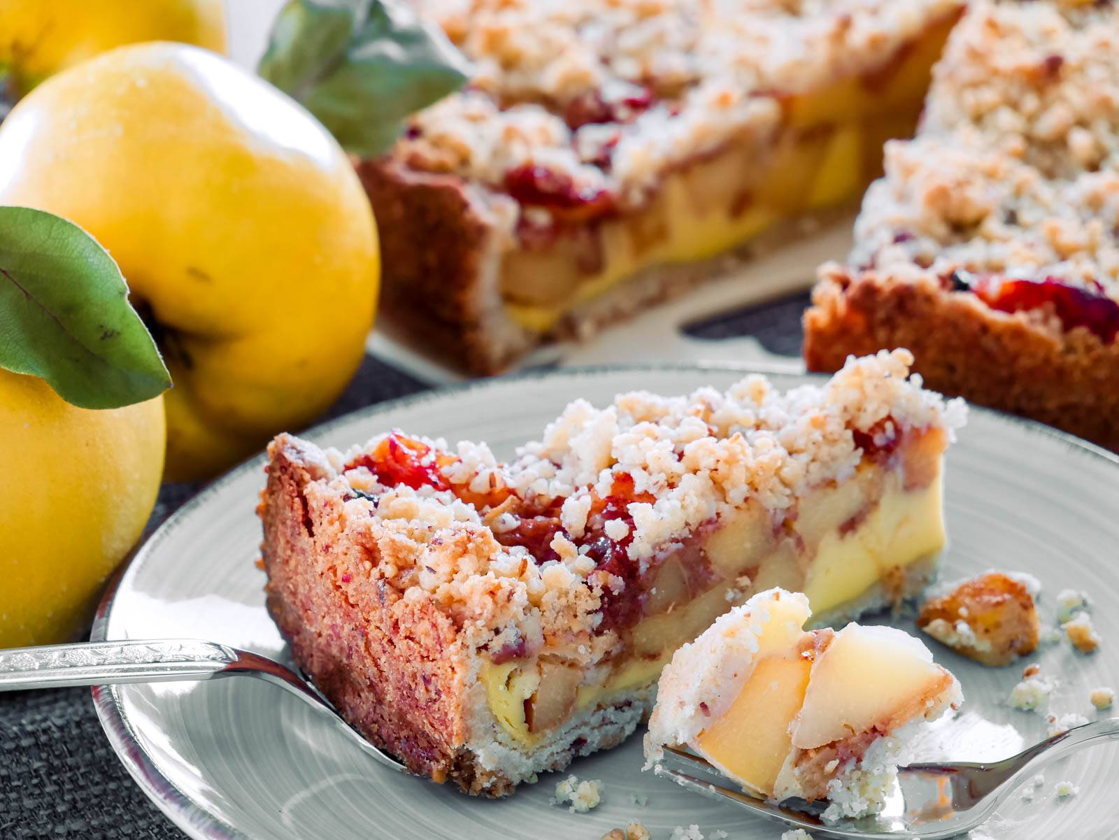 quittenkuchen mit rahmguss