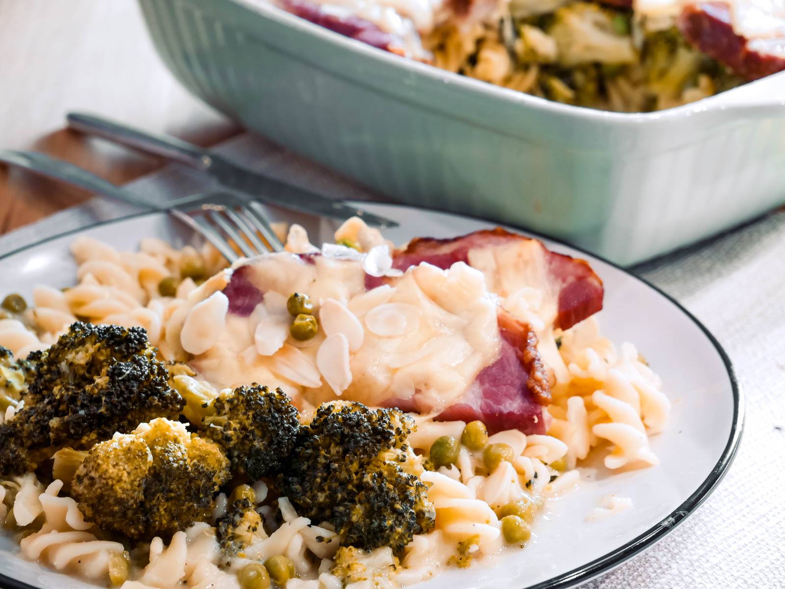 gefüllte cannelloni mit schinken und ricotta