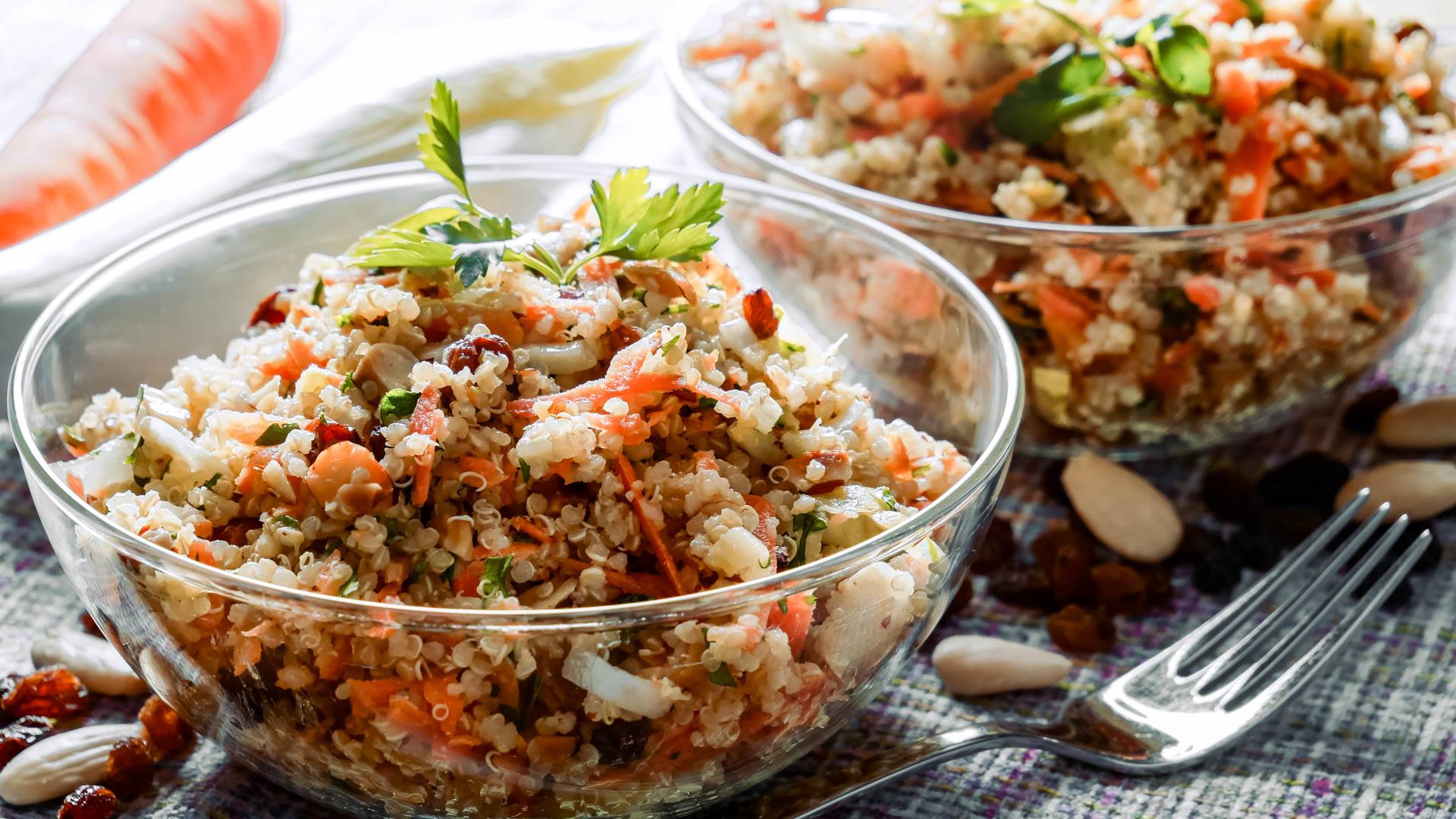 italienischer brotsalat mit rucola